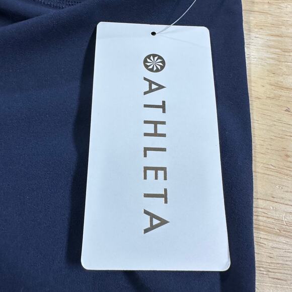 Athleta Ultra High Rise Elation Capri Navy Leggings Women's Size XS New With Tag - Picture 9 of 12